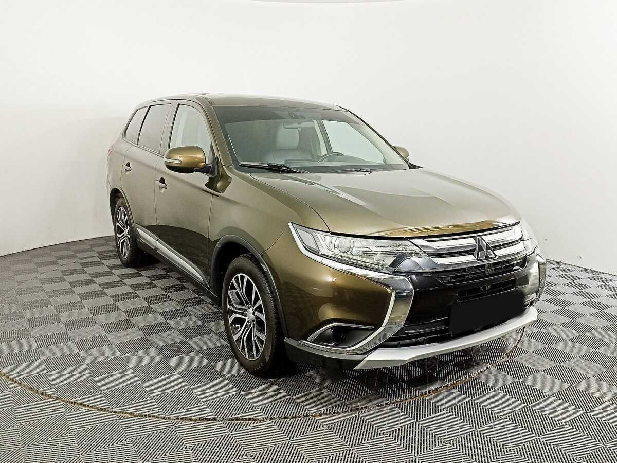 Mitsubishi Outlander, 2018 - Фото №2