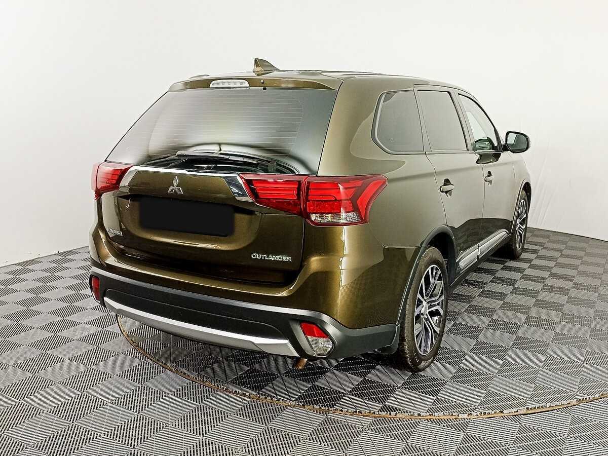 Mitsubishi Outlander, 2018 - Фото №3