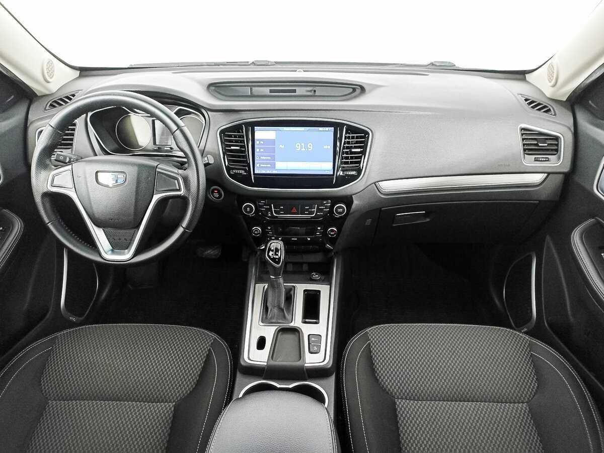 Geely Emgrand X7, 2020 - Фото №11