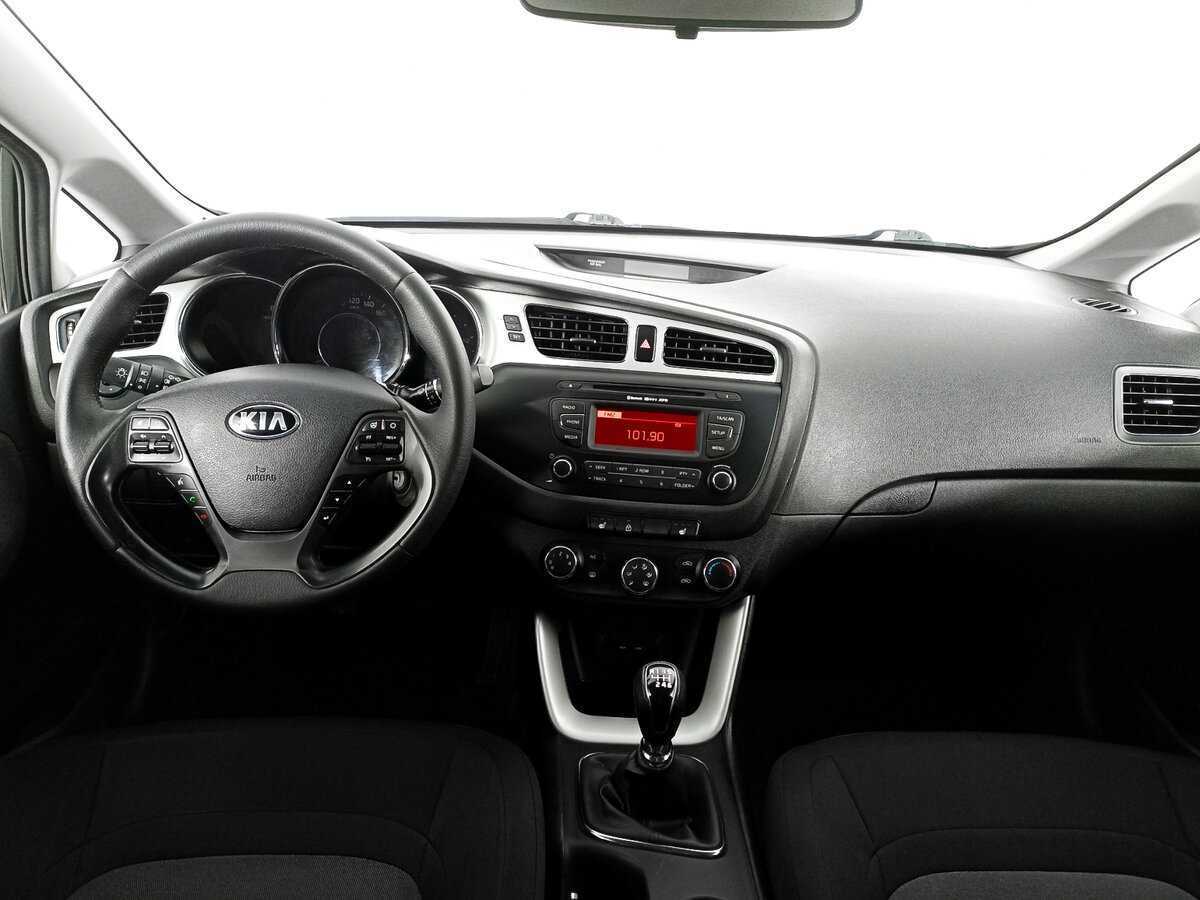 Kia Ceed, 2015 - Фото №13