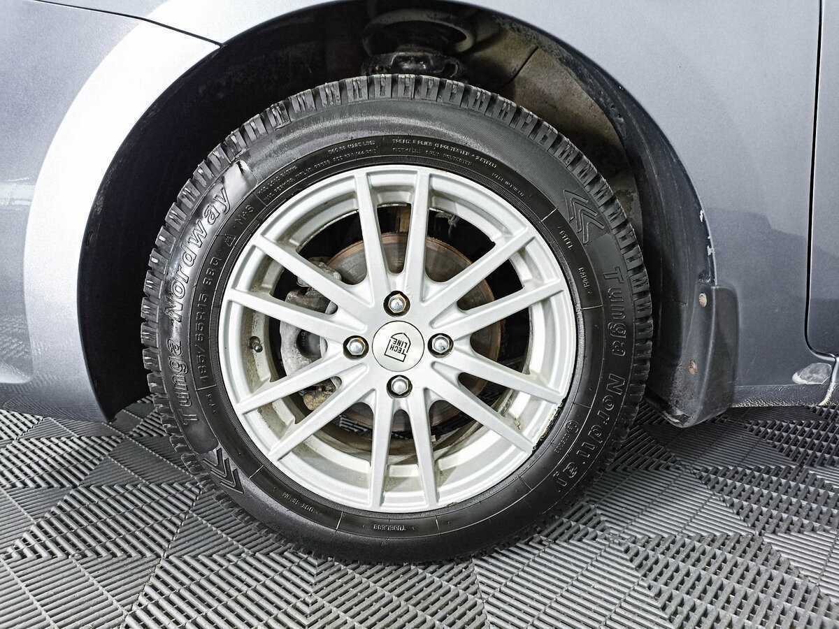 Kia Rio, 2018 - Фото №17