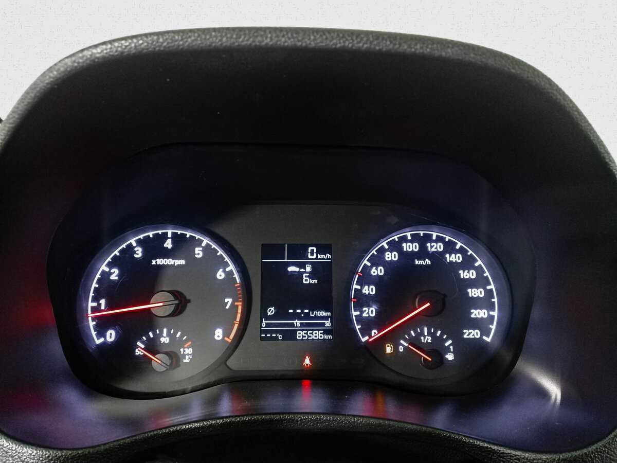 Hyundai Solaris, 2018 - Фото №10