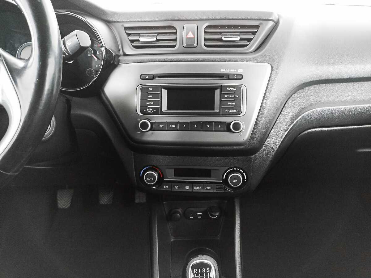 Kia Rio, 2017 - Фото №14