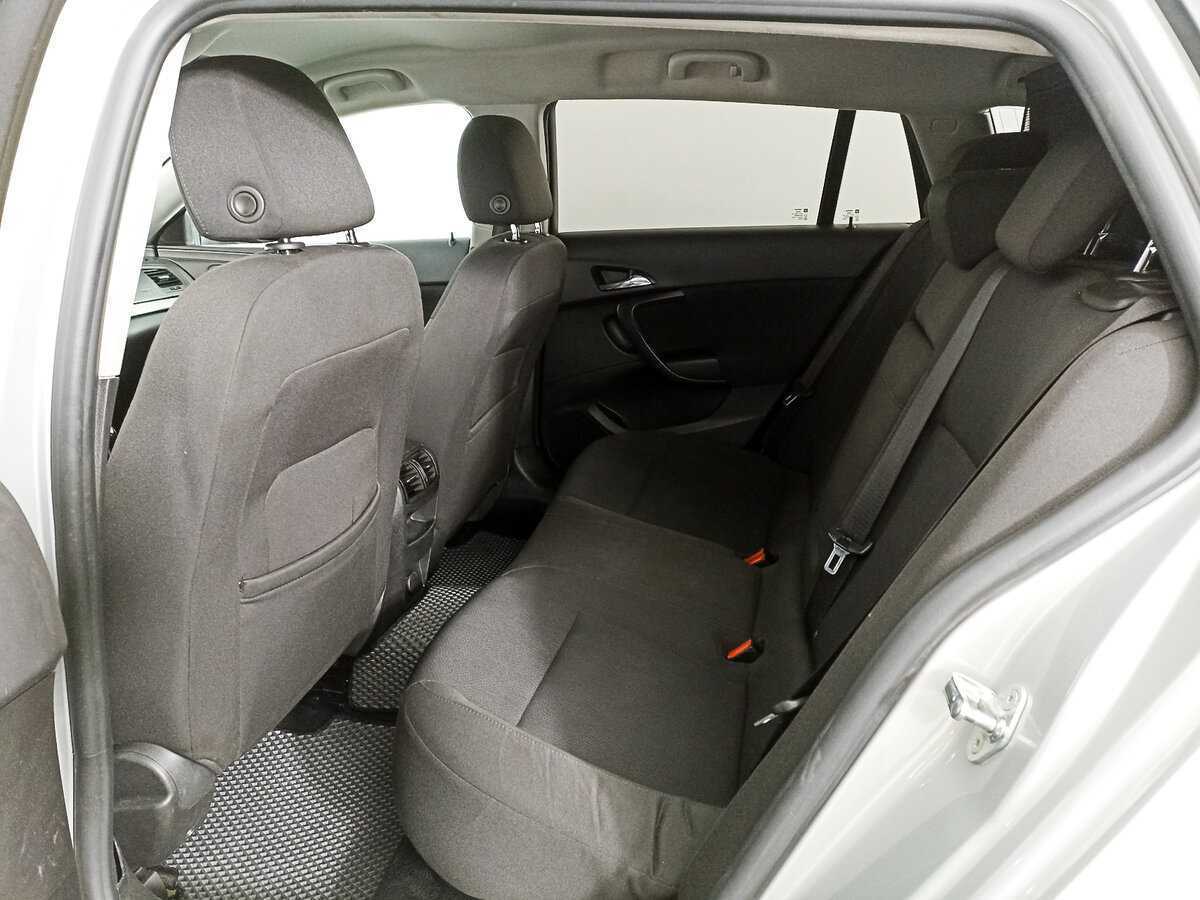 Opel Insignia, 2012 - Фото №8