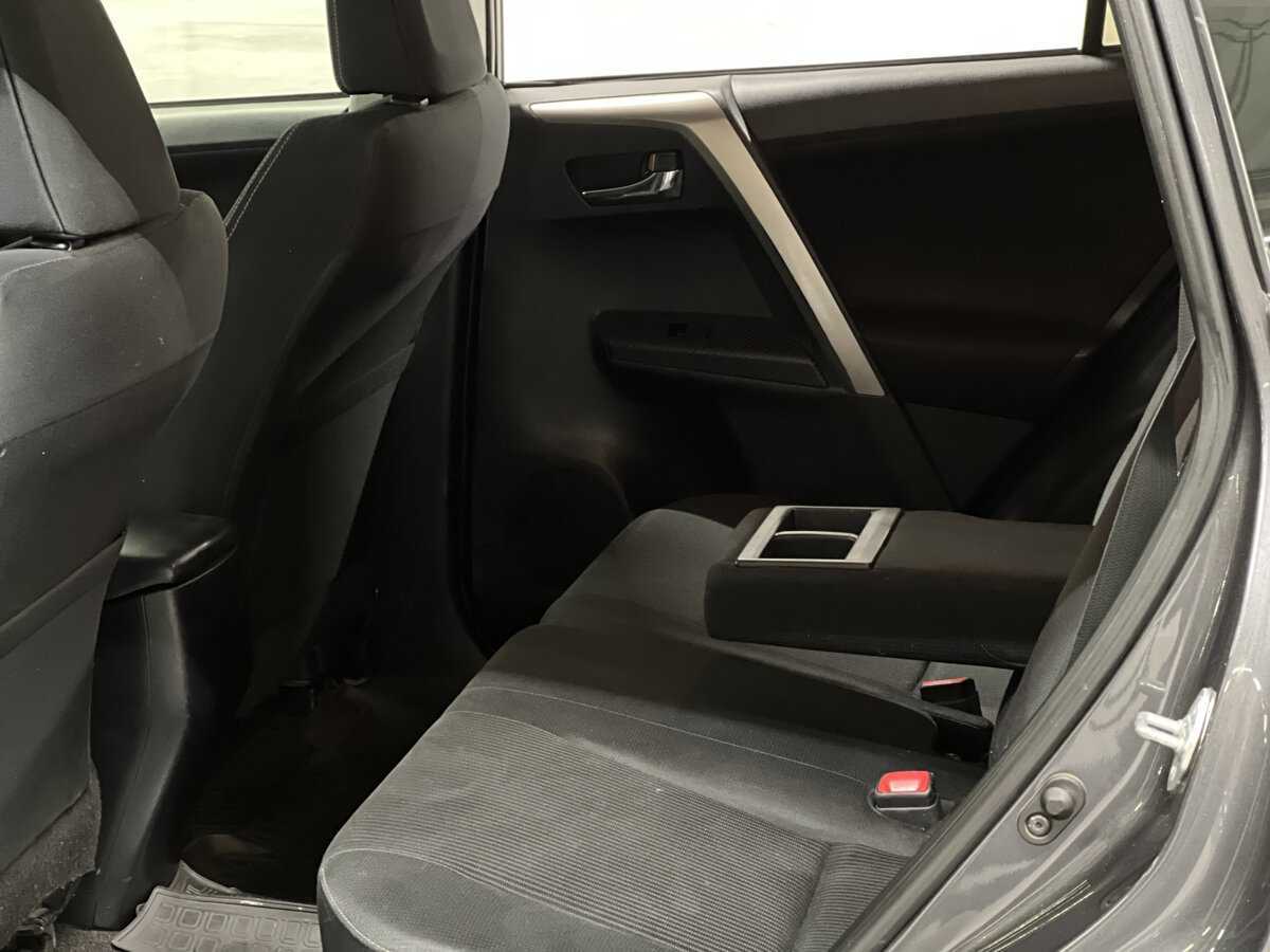 Toyota RAV4, 2014 - Фото №11
