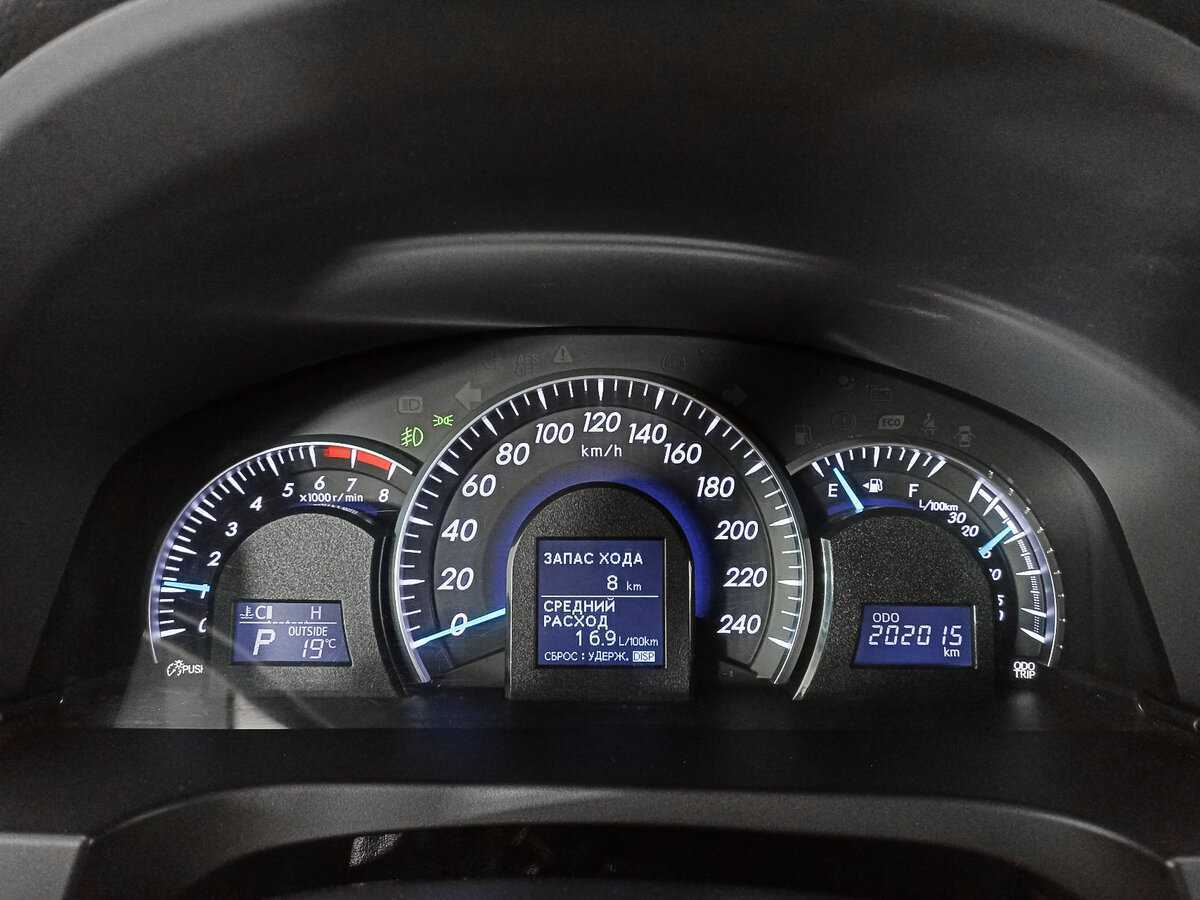 Toyota Camry, 2014 - Фото №10