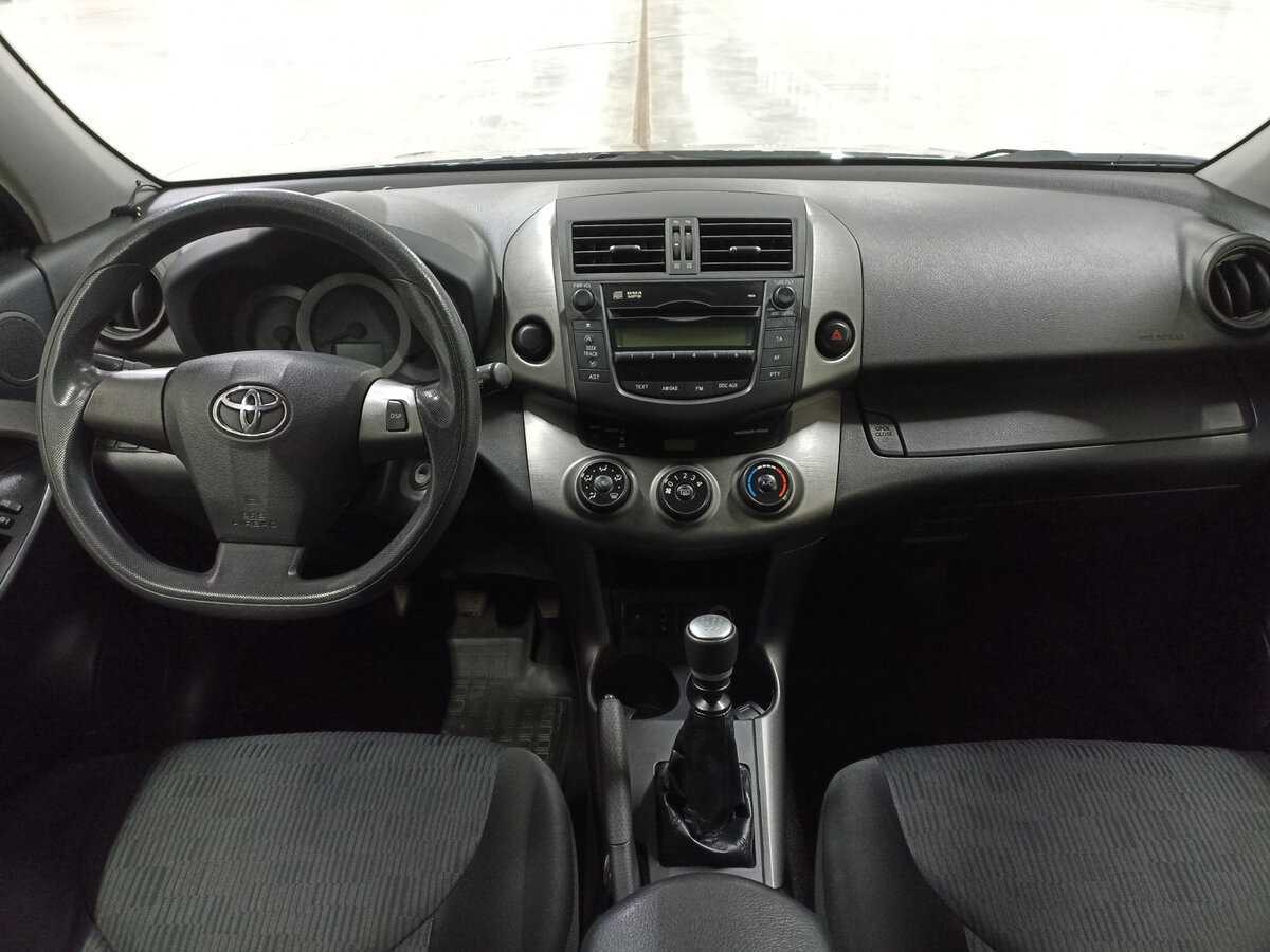 Toyota RAV4, 2012 - Фото №13