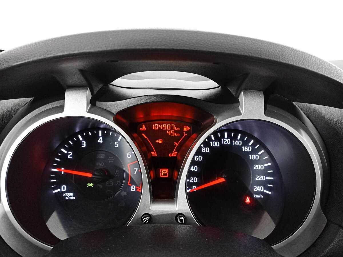 Nissan Juke, 2013 - Фото №9