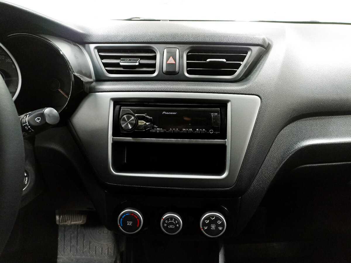 Kia Rio, 2015 - Фото №14