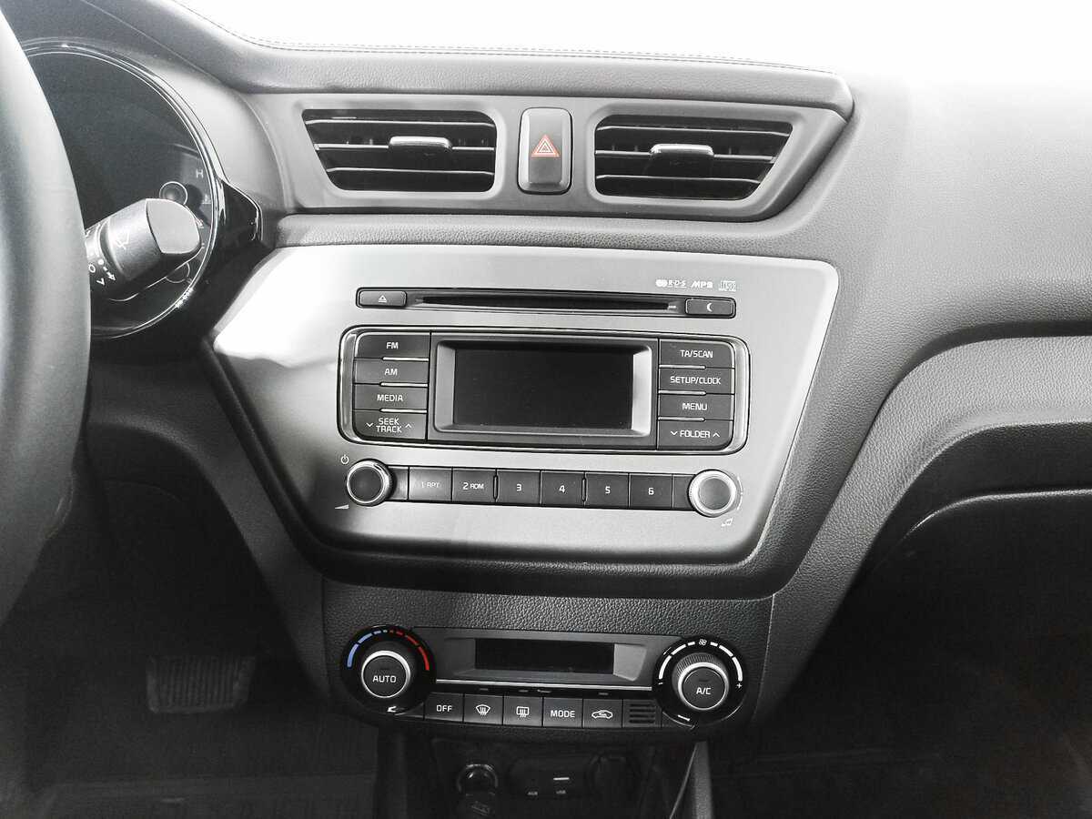 Kia Rio, 2016 - Фото №12