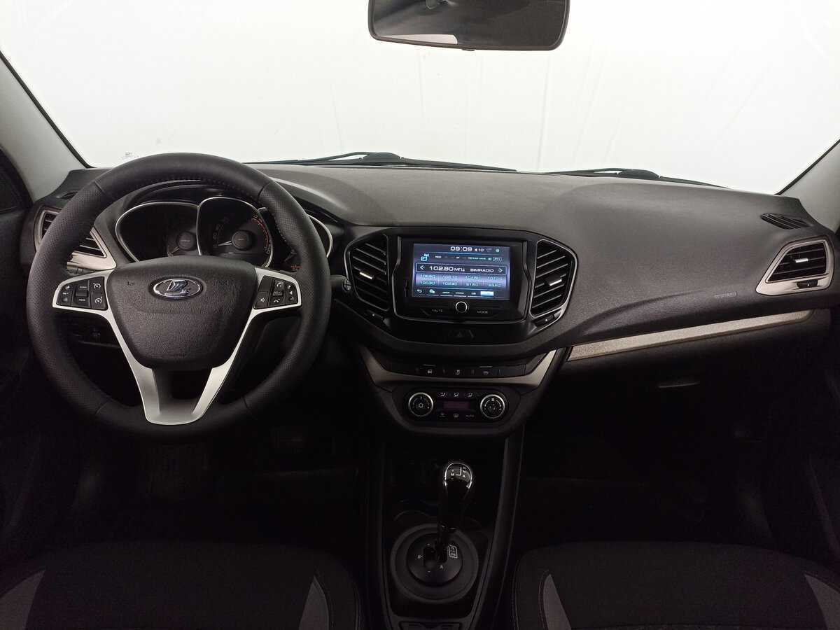 Lada (ВАЗ) Vesta SW, 2019 - Фото №13