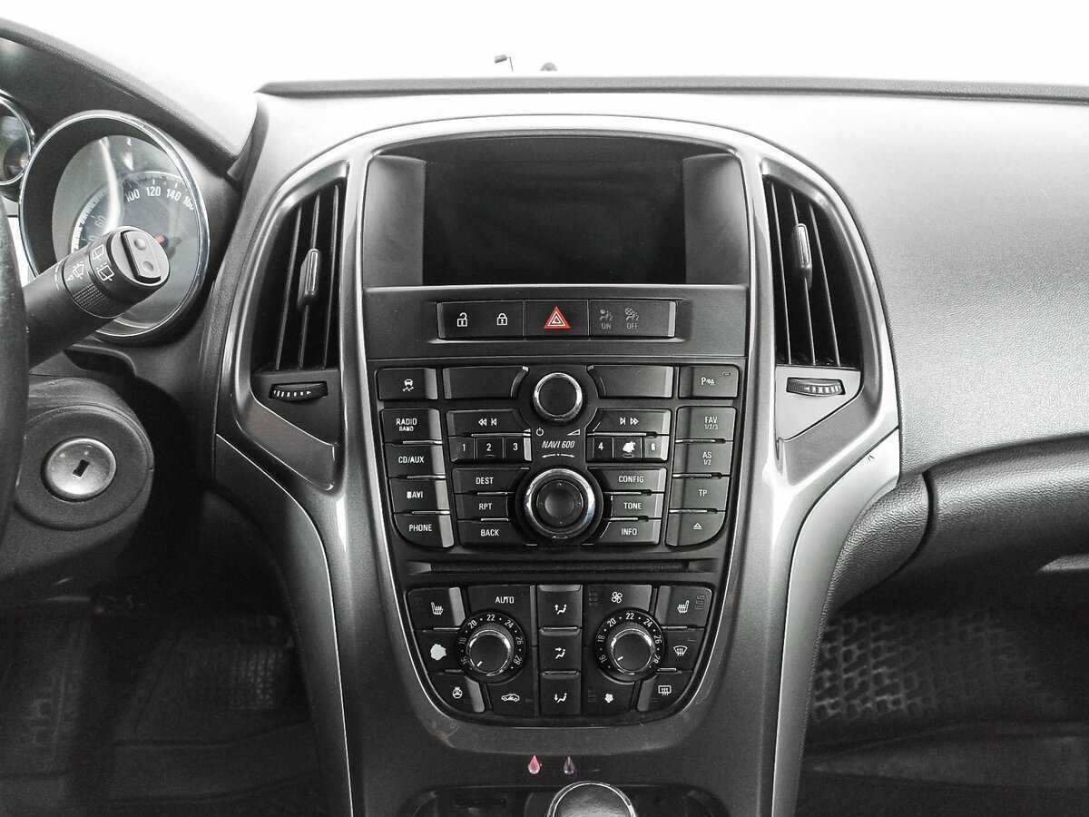 Opel Astra, 2012 - Фото №10