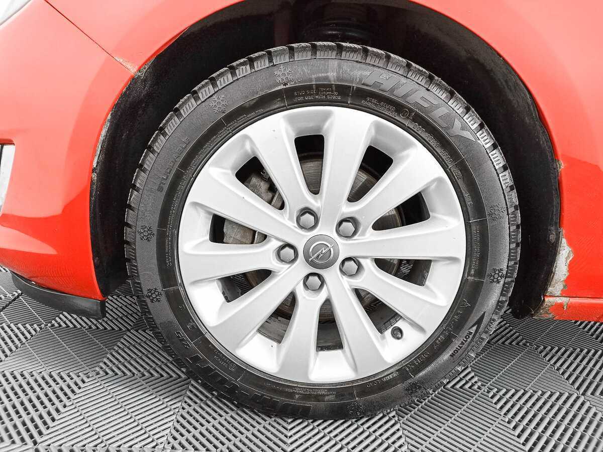 Opel Astra, 2012 - Фото №13