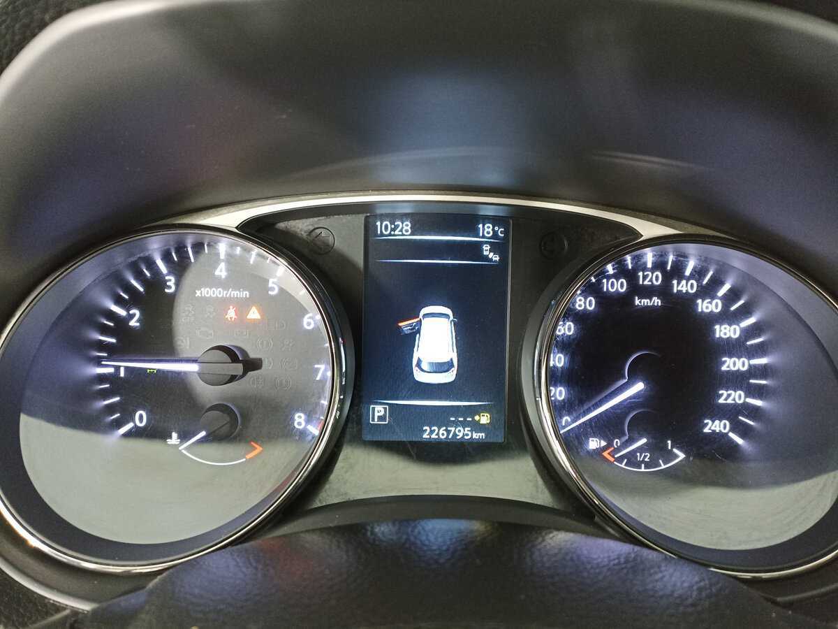 Nissan X-Trail, 2015 - Фото №12