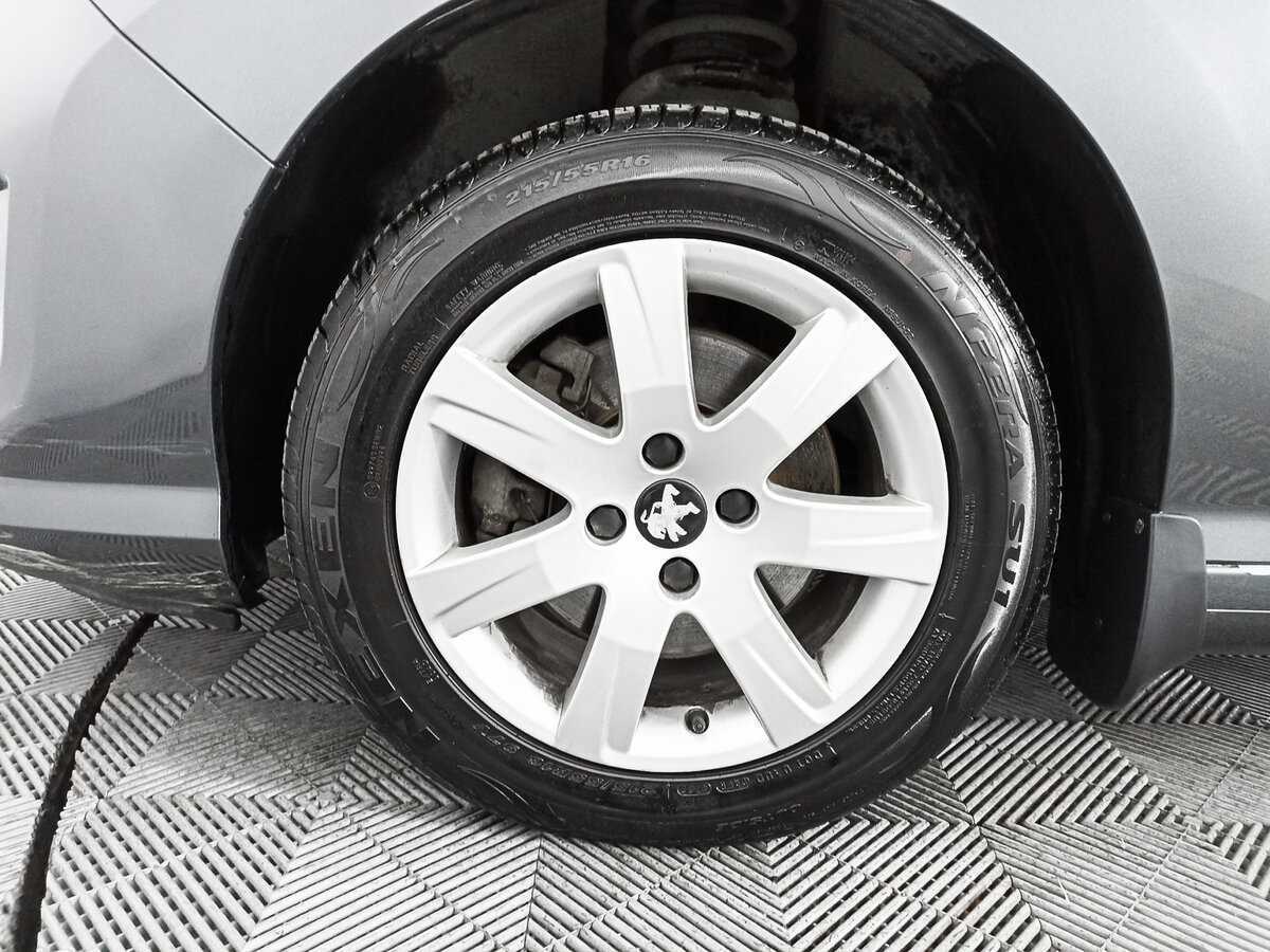 Peugeot 408, 2012 - Фото №12