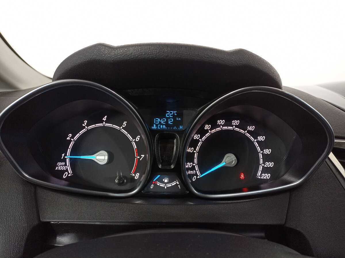 Ford Fiesta, 2015 - Фото №12