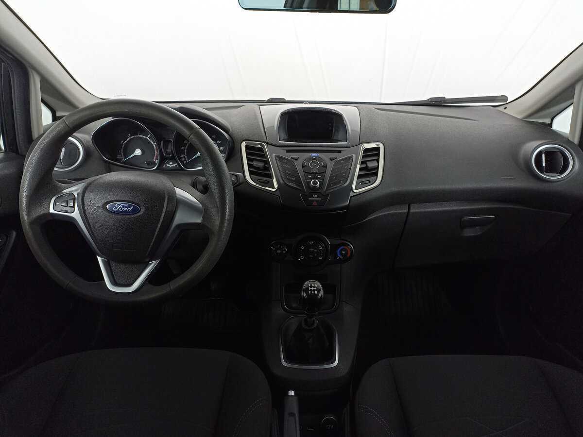 Ford Fiesta, 2015 - Фото №13