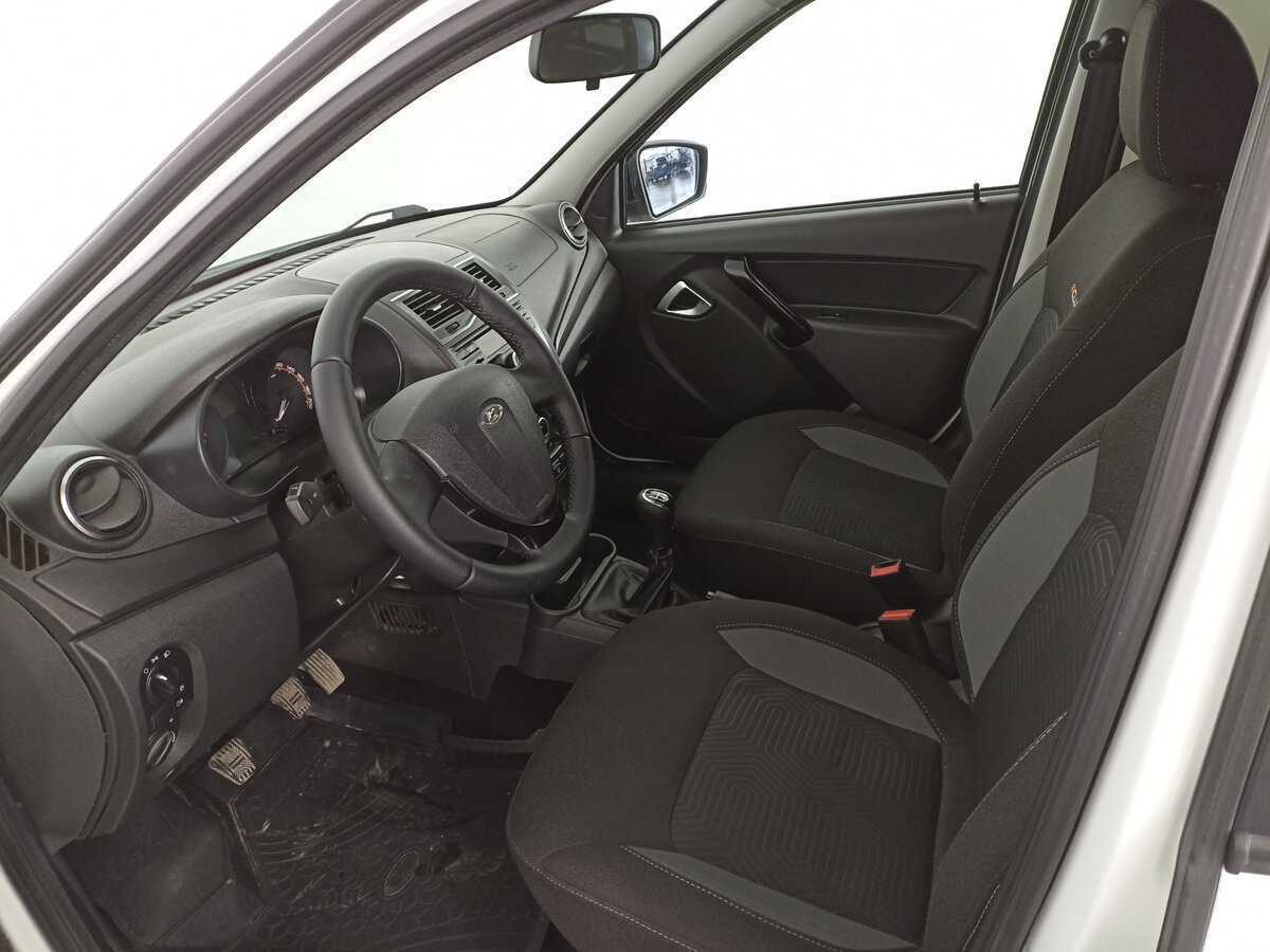 Lada (ВАЗ) Granta, 2019 - Фото №14