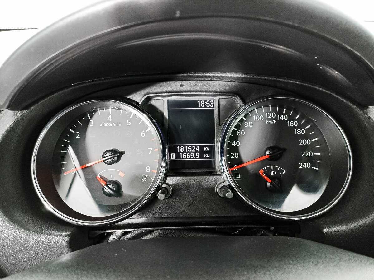 Nissan Qashqai, 2012 - Фото №9