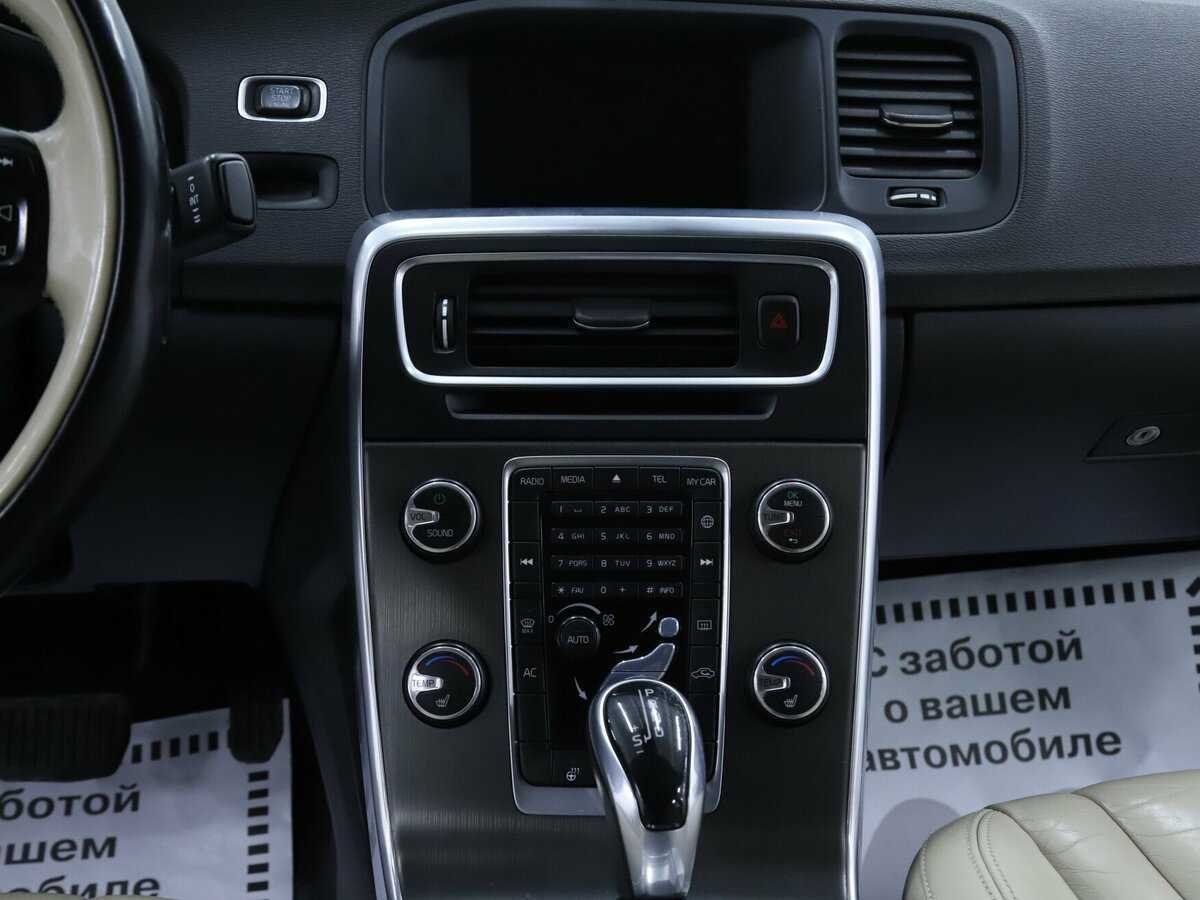 Volvo S60, 2014 - Фото №10