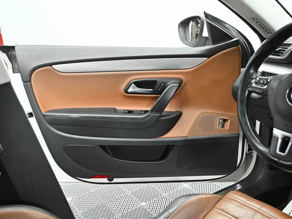 Volkswagen Passat CC, 2013 - Фото №6