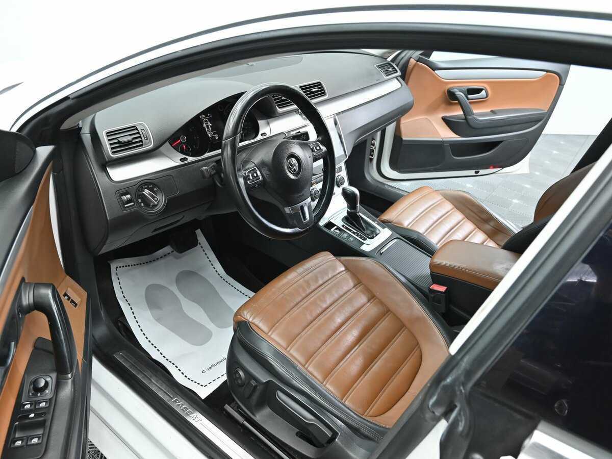 Volkswagen Passat CC, 2013 - Фото №8