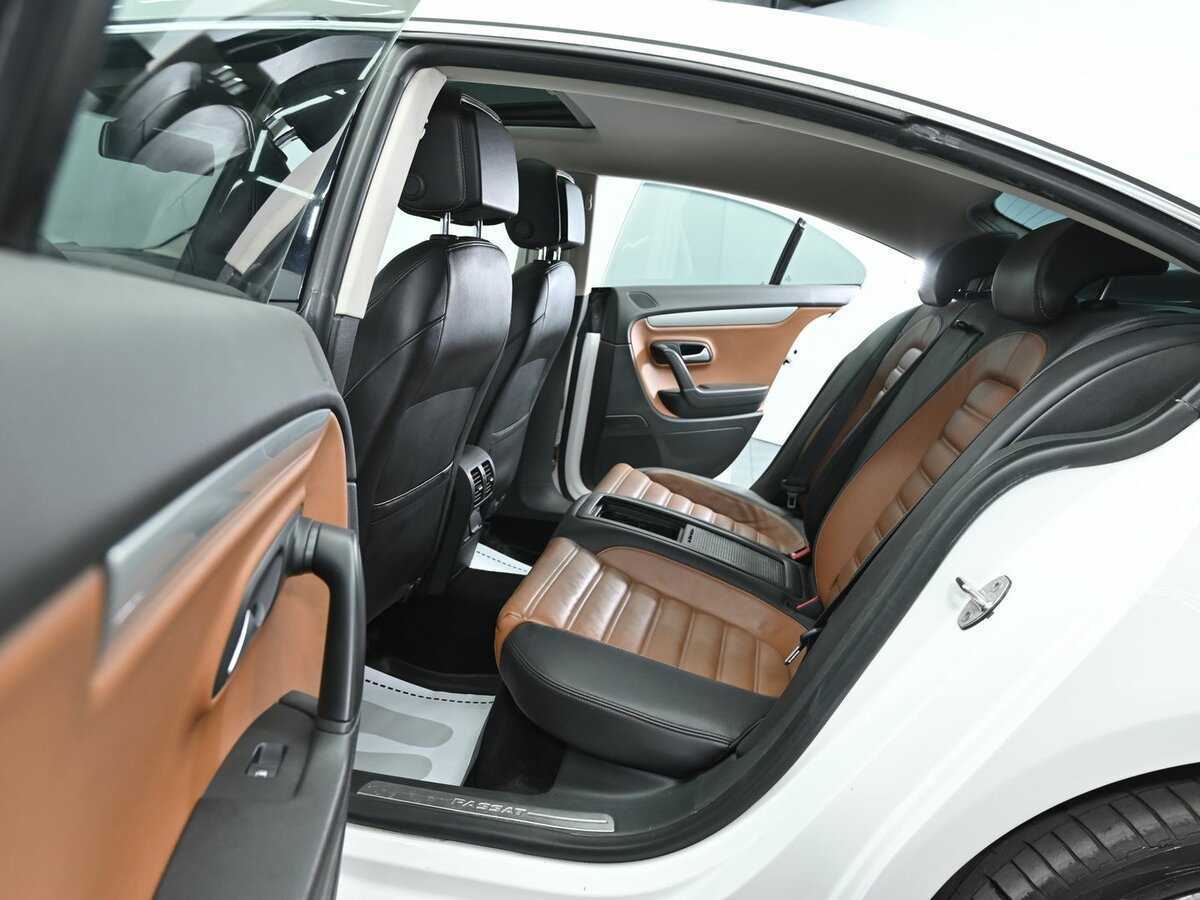 Volkswagen Passat CC, 2013 - Фото №11