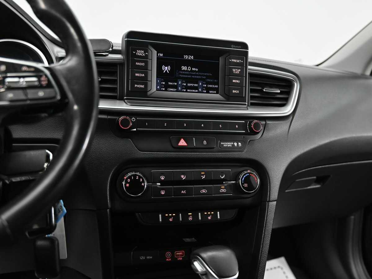 Kia Ceed, 2018 - Фото №11