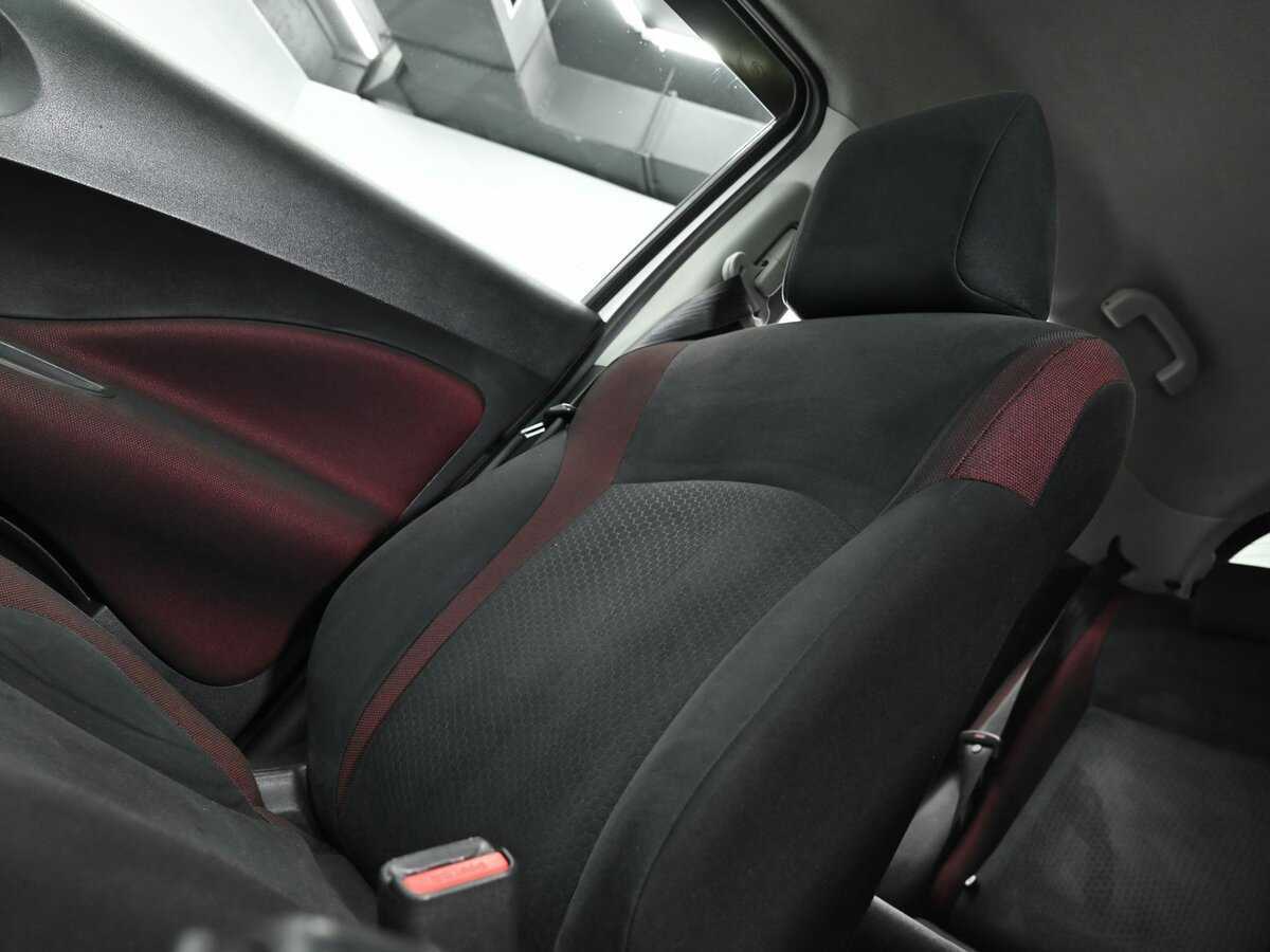 Nissan Juke, 2012 - Фото №7