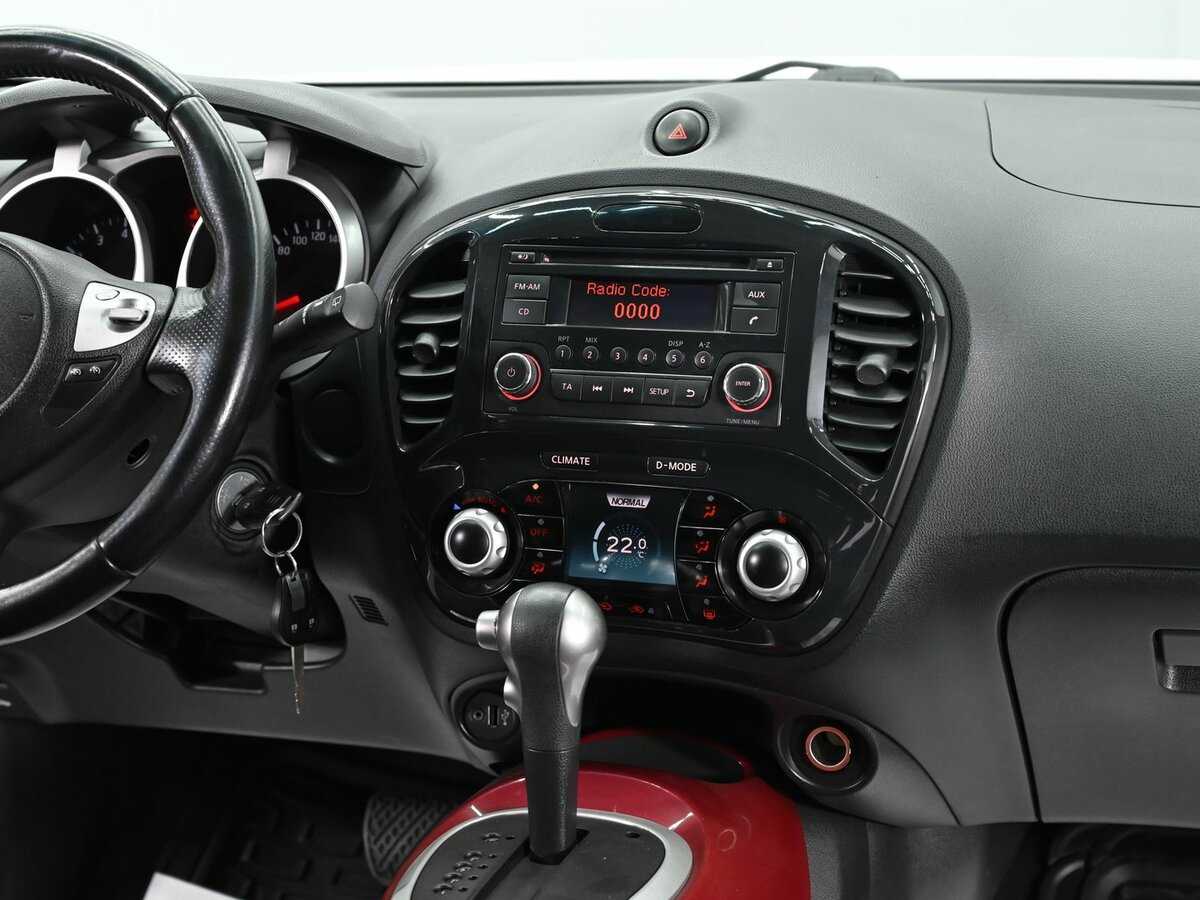 Nissan Juke, 2012 - Фото №12