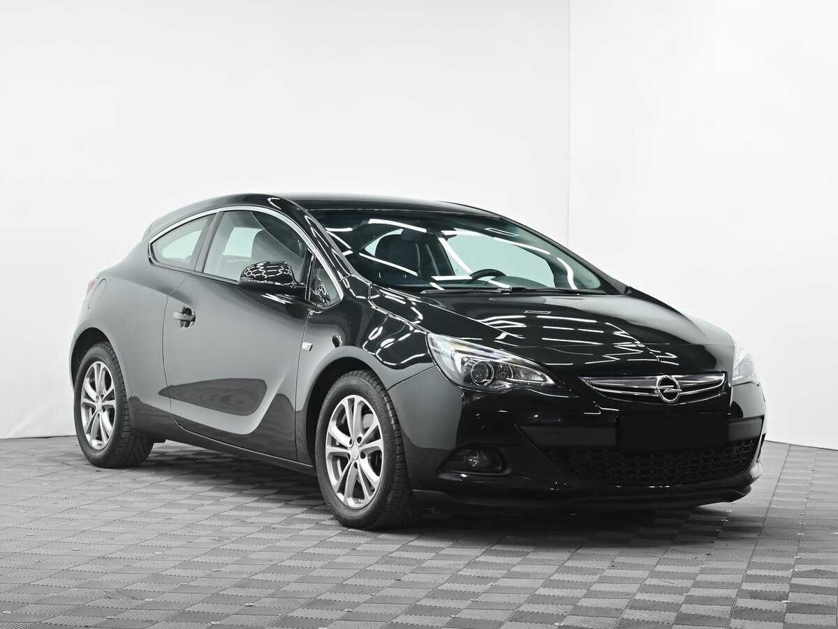 Opel Astra GTC, 2012 - Фото №1