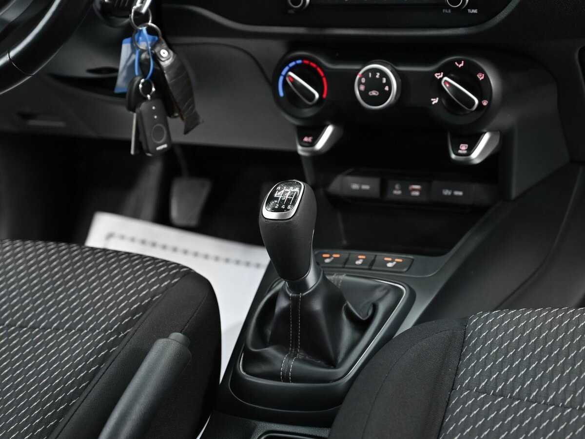 Kia Rio, 2018 - Фото №9