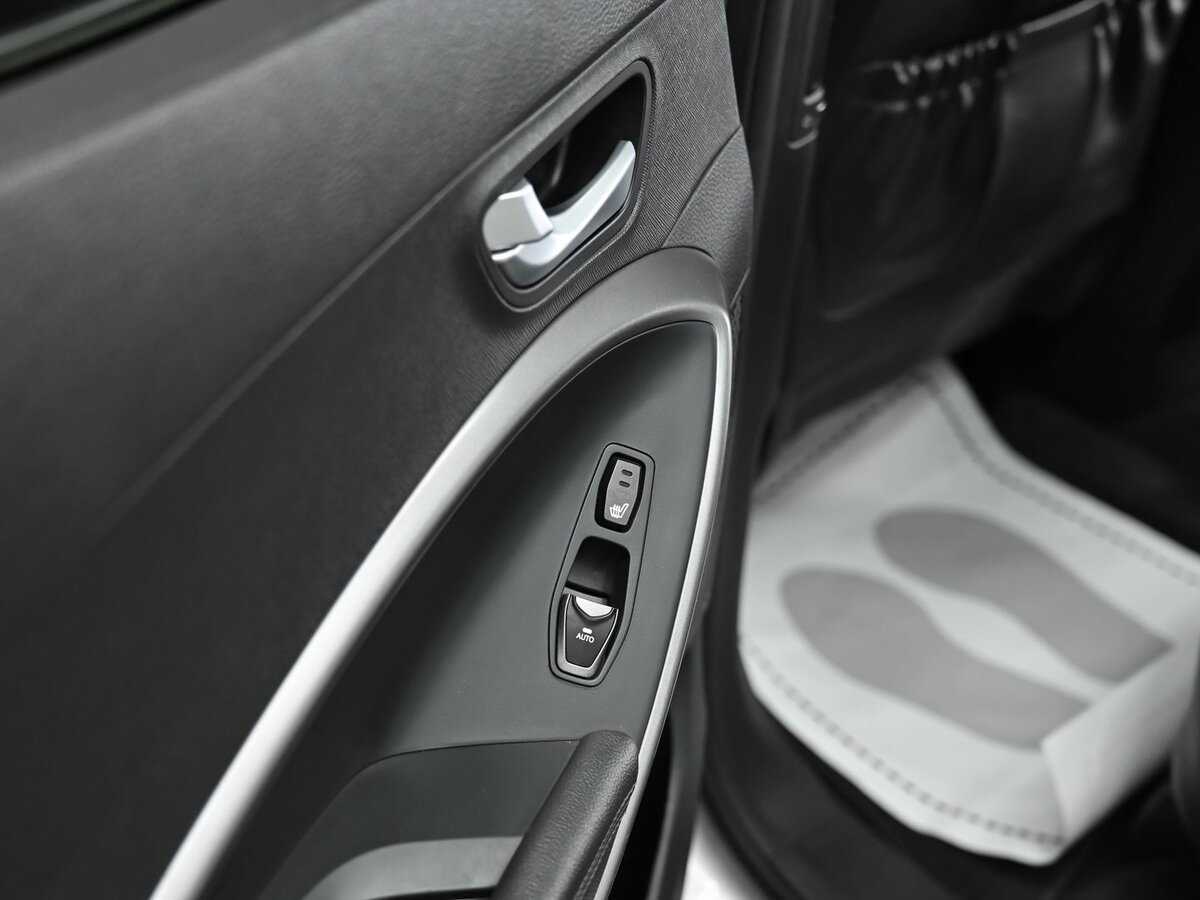 Hyundai Santa Fe, 2012 - Фото №13