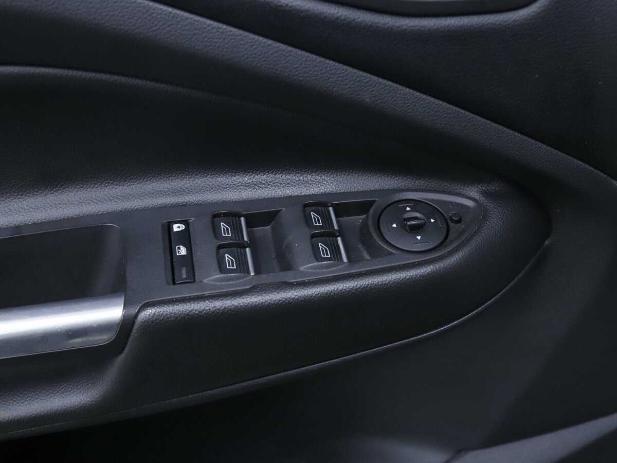 Ford Kuga, 2015 - Фото №7