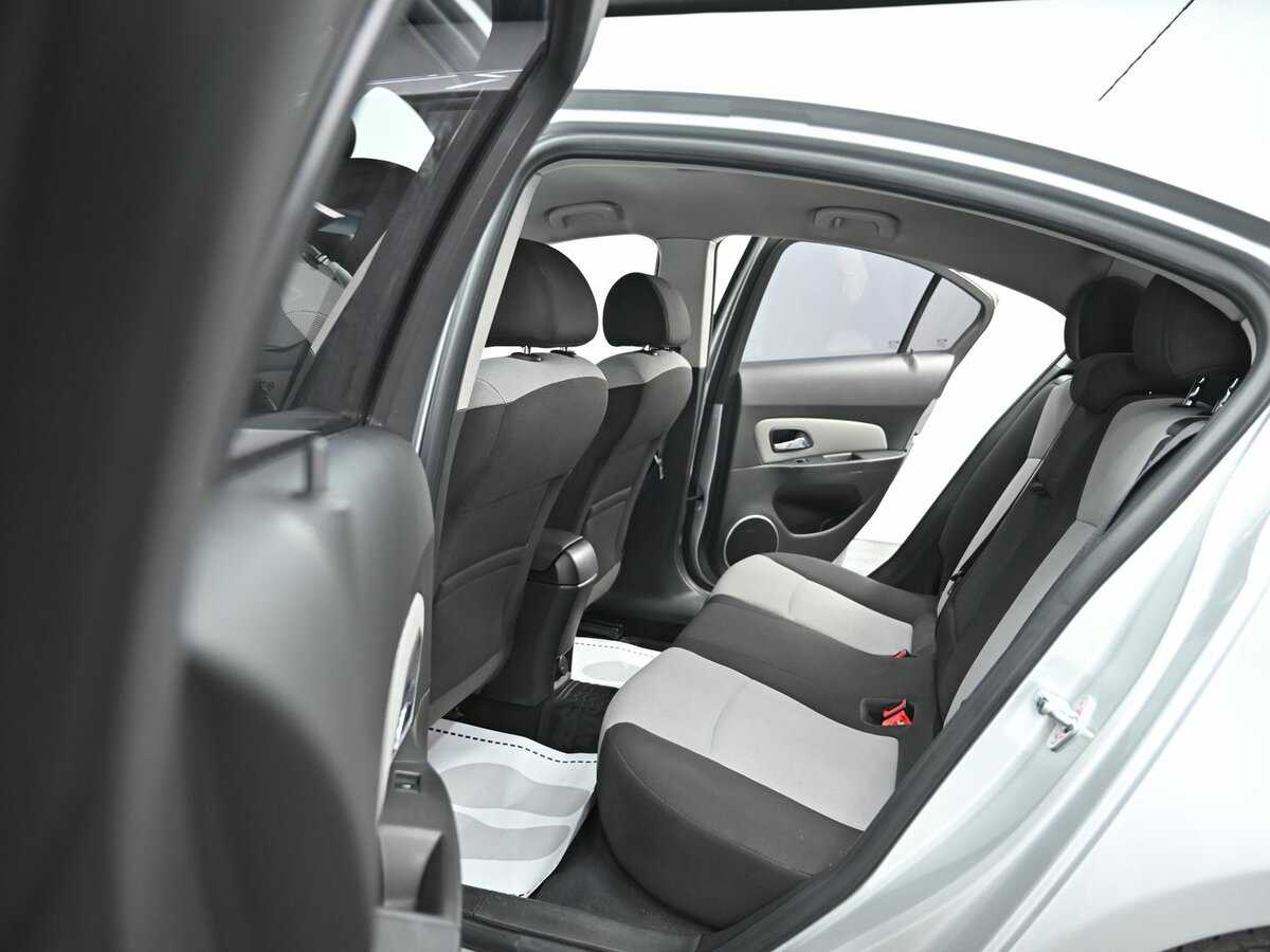 Chevrolet Cruze, 2013 - Фото №13