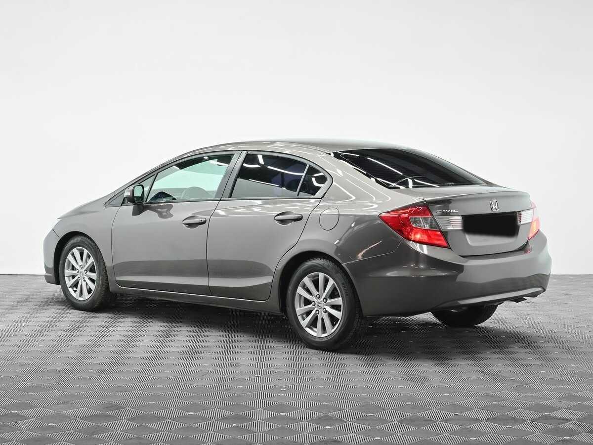 Honda Civic, 2012 - Фото №2