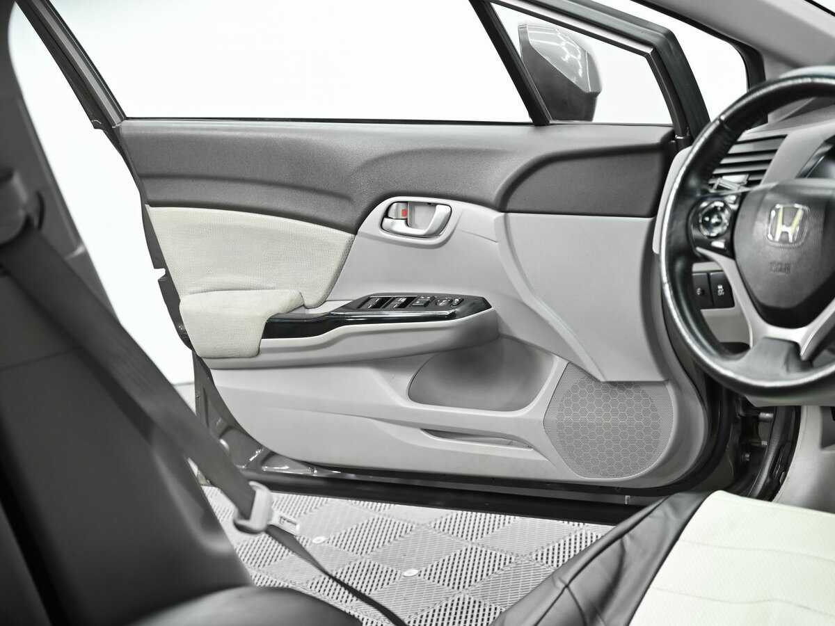 Honda Civic, 2012 - Фото №6