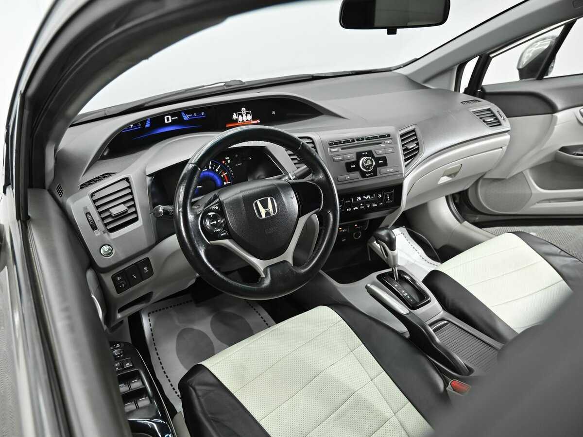 Honda Civic, 2012 - Фото №9
