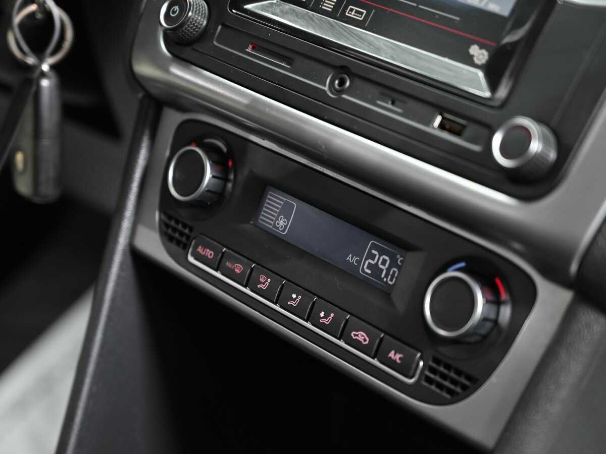 Volkswagen Polo, 2017 - Фото №10