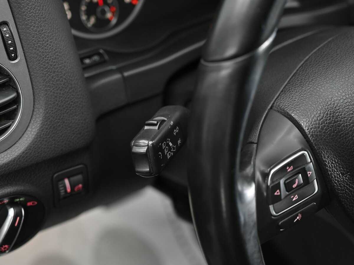 Volkswagen Tiguan, 2013 - Фото №8