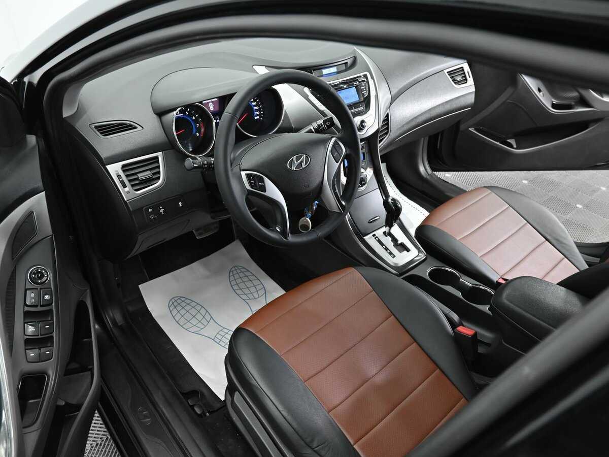 Hyundai Elantra, 2012 - Фото №7