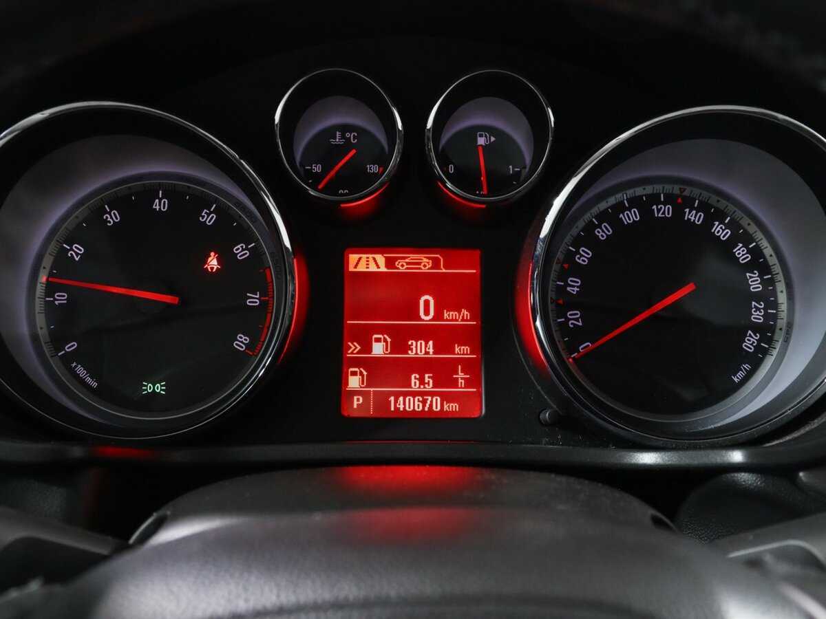 Opel Insignia, 2012 - Фото №5