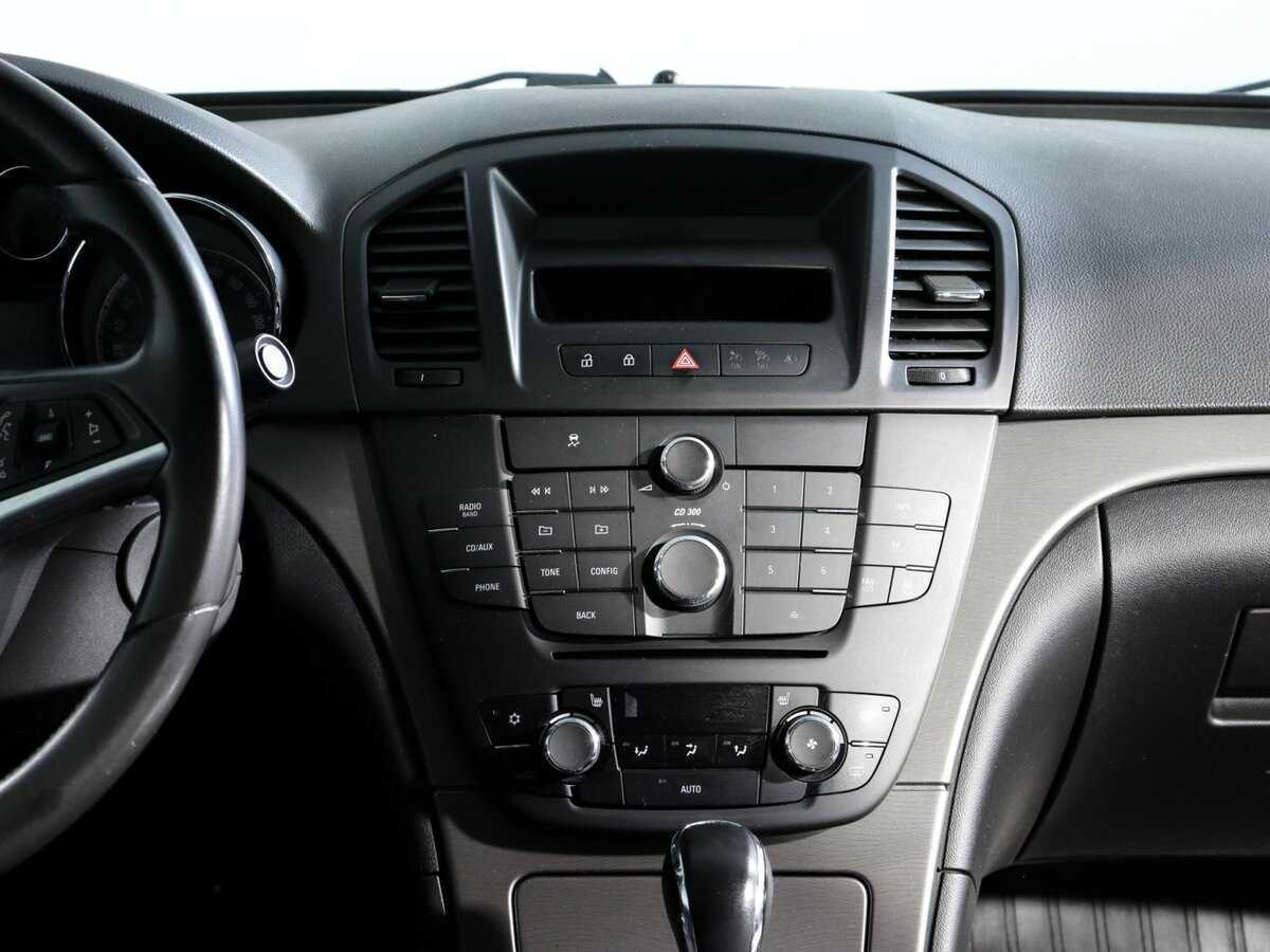 Opel Insignia, 2012 - Фото №7