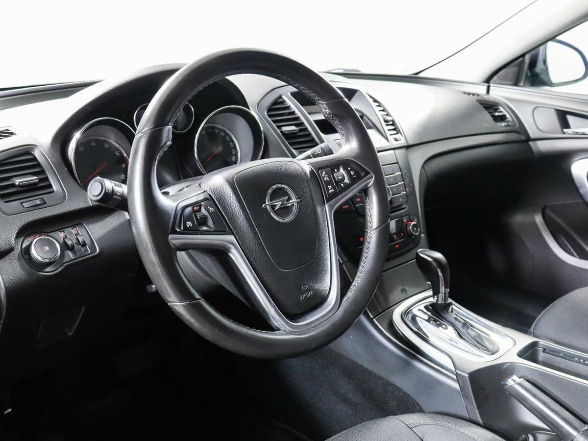 Opel Insignia, 2012 - Фото №8