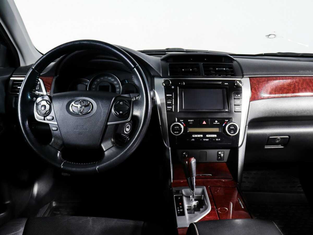 Toyota Camry, 2013 - Фото №8