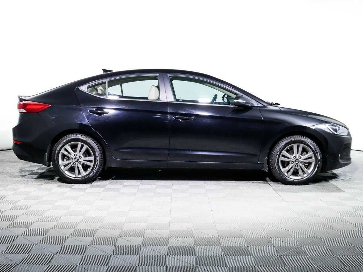 Hyundai Elantra, 2018 - Фото №3