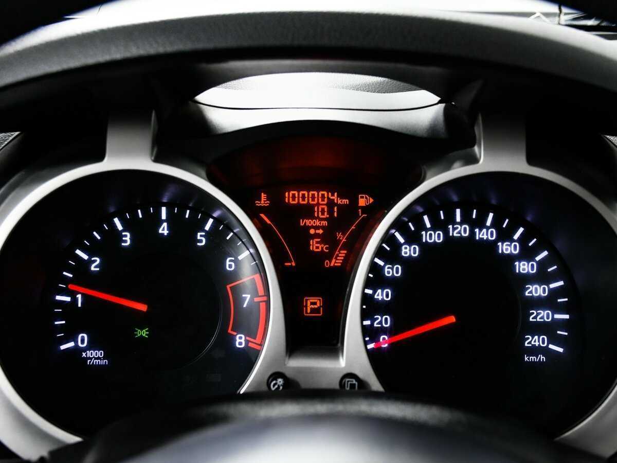 Nissan Juke, 2013 - Фото №9