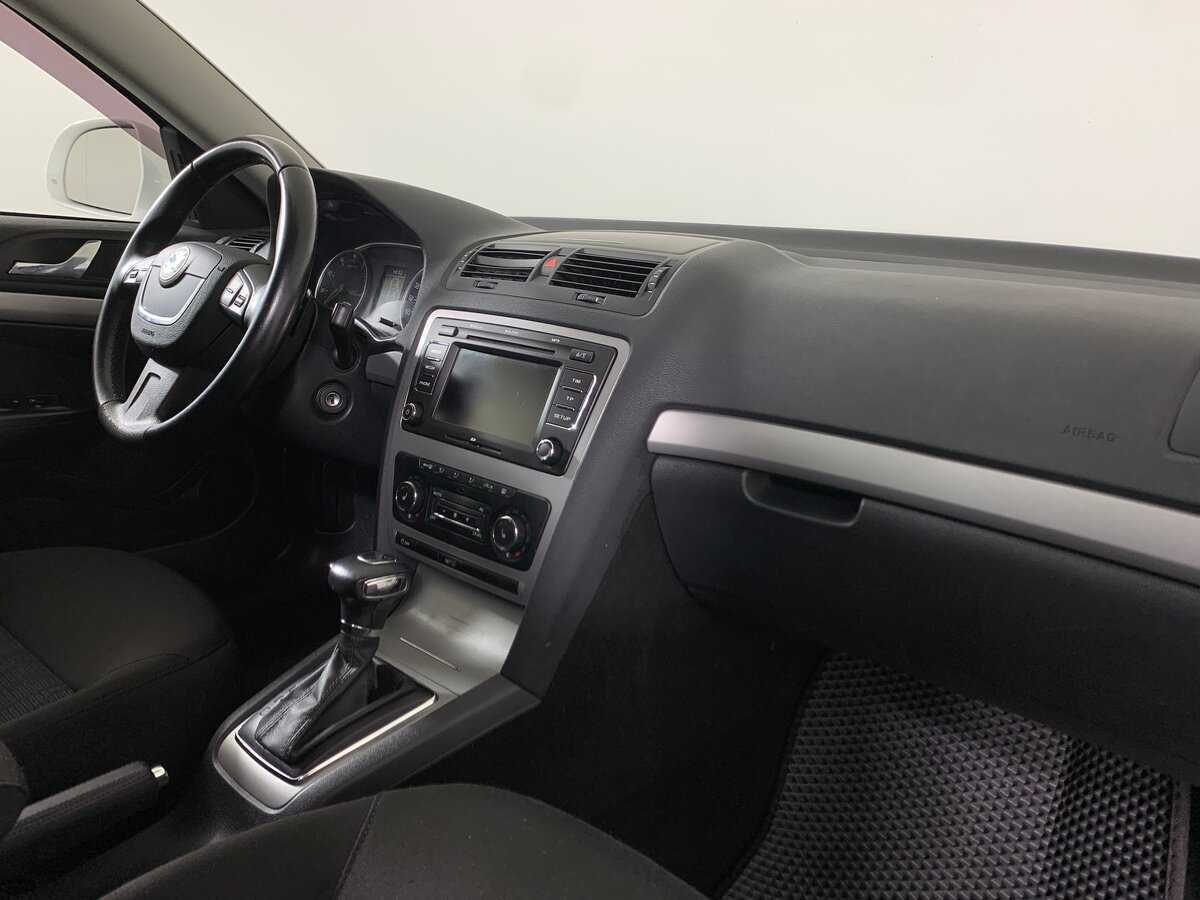 Skoda Octavia, 2012 - Фото №12