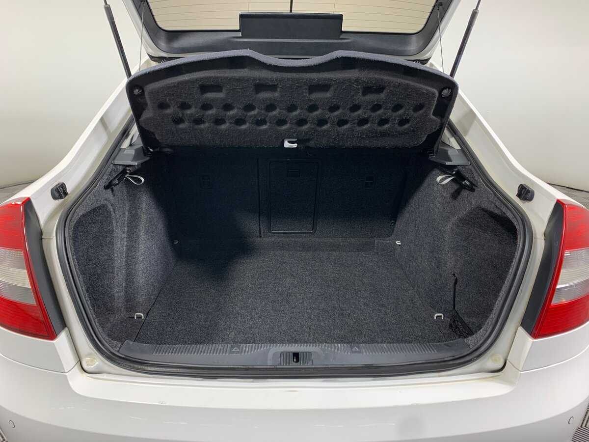 Skoda Octavia, 2012 - Фото №18