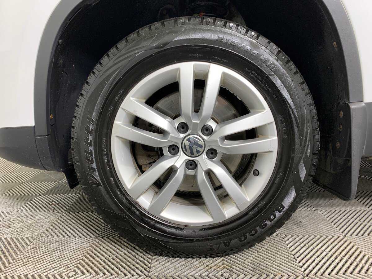 Volkswagen Tiguan, 2014 - Фото №8